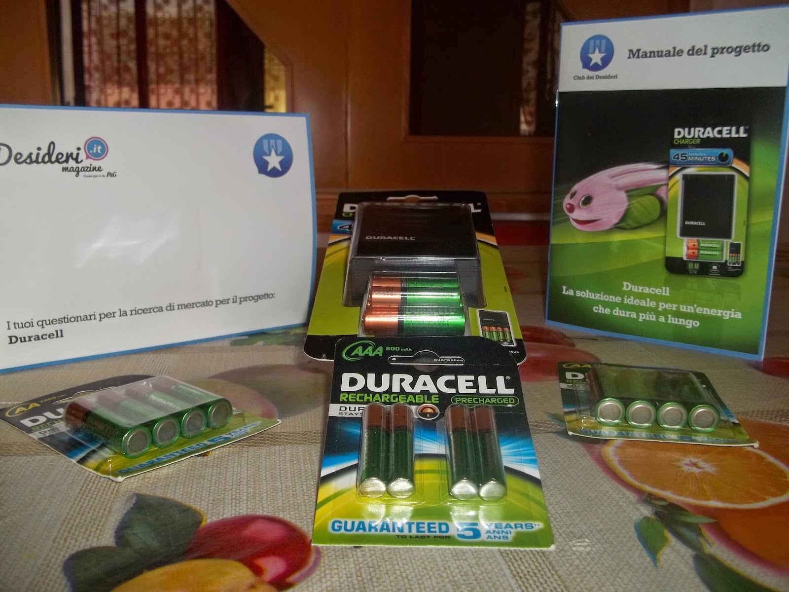Caricabatterie Duracell Hi-Speed: Carica 2 Batterie AA In 1 Ora, Compatibile Con AA, AAA, C, D E 9V