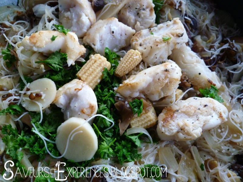 Saveurs et Expériences Bouillon de Meefoon au Poisson à la Mauricienne