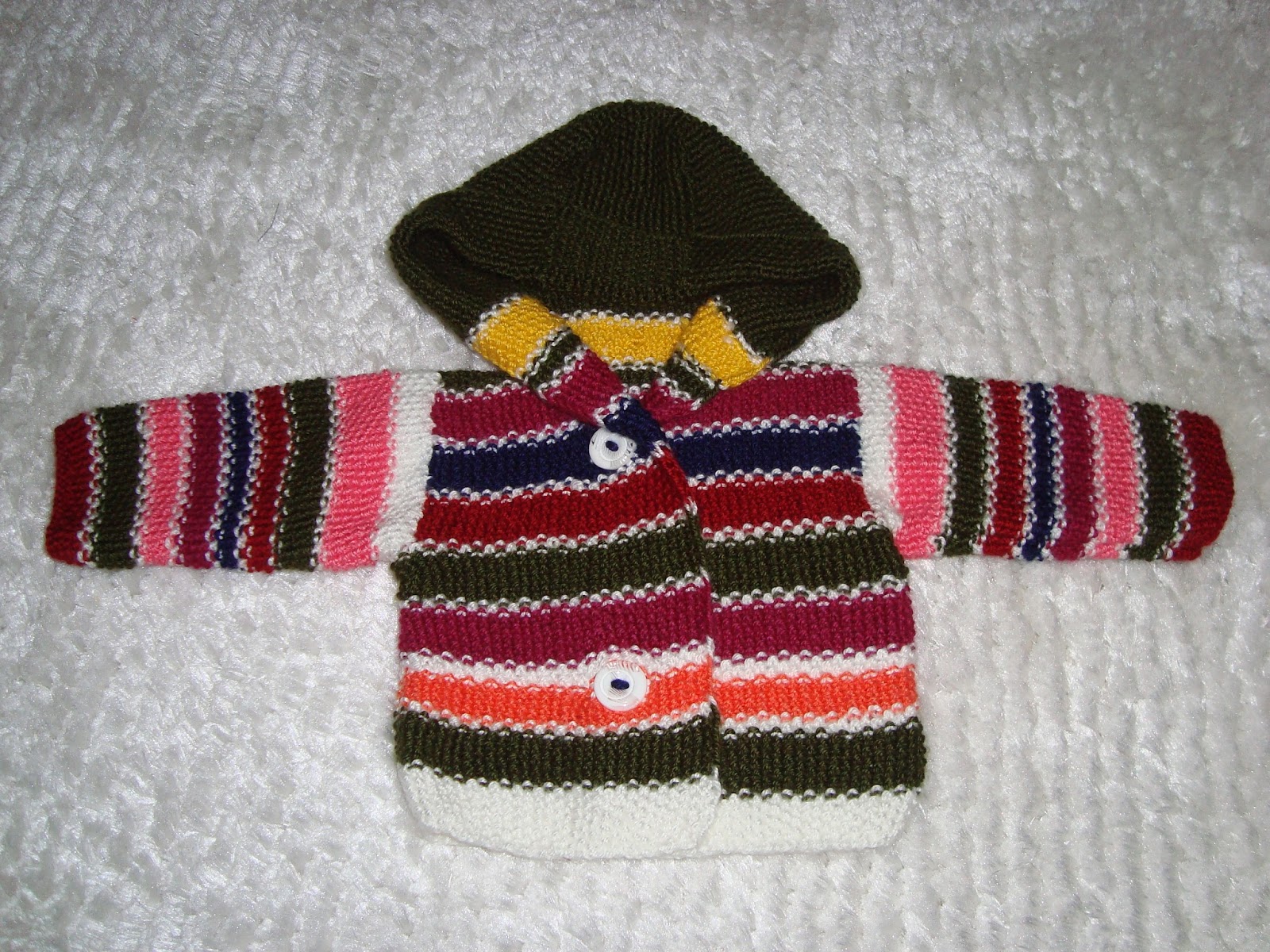 Göz Nuru bebek hırkaları