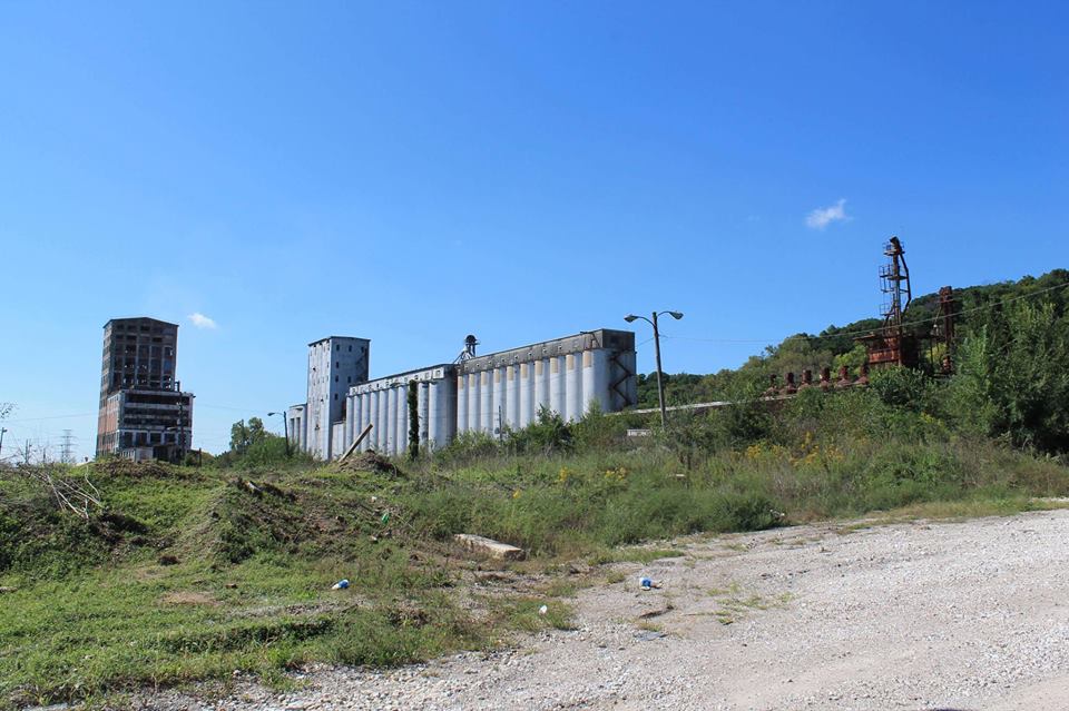 Towns and Nature Bartonville, IL Largest Feed Mill in 1920 Allied Mills