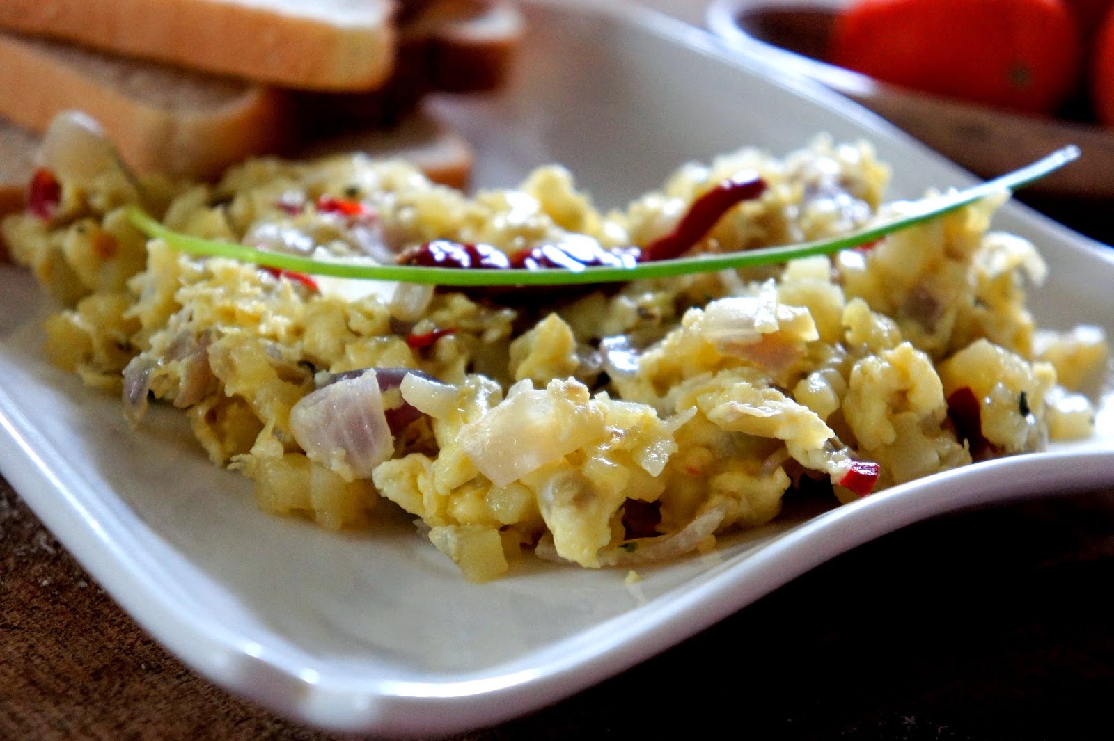 Let's talk food Oregano scrambled eggs with potatoes and onions