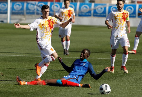 España Sub-19, los malaguistas Álvaro Fernández y Álex Robles se quedan sin Europeo Sub-19