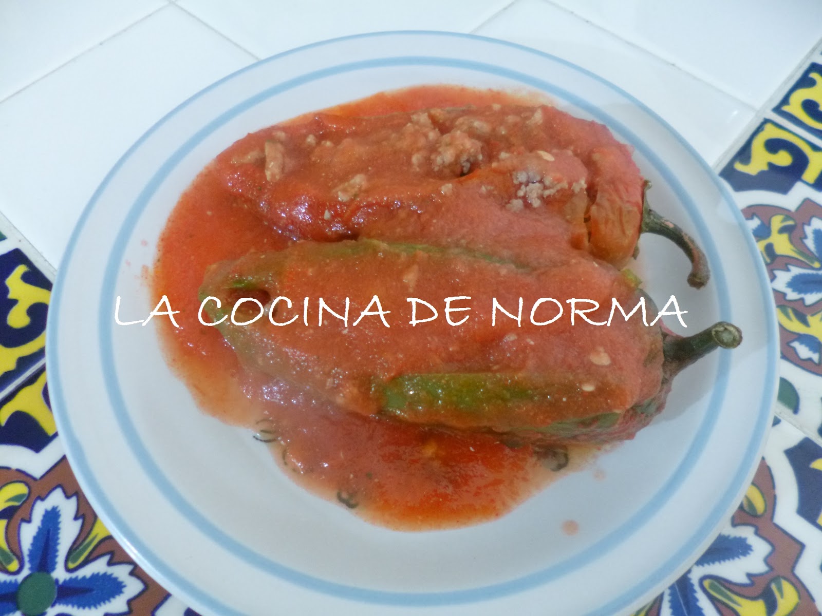 CHILES CUARESMEÑOS RELLENOS DE CARNE MOLIDA EN CALDILLO DE JITOMATE - La  Cocina de Norma