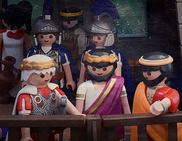 Playmobil custom school of gladiators