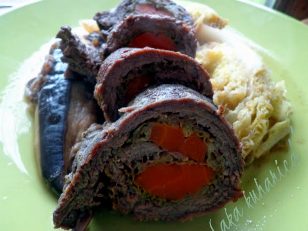 Beef rolls with eggplant and Savoy cabbage by Laka kuharica: succulent, flavorful and quickly made pressure cooker meal.