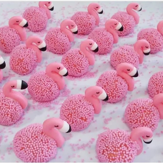 Docinhos Personalizados Tema Flamingo