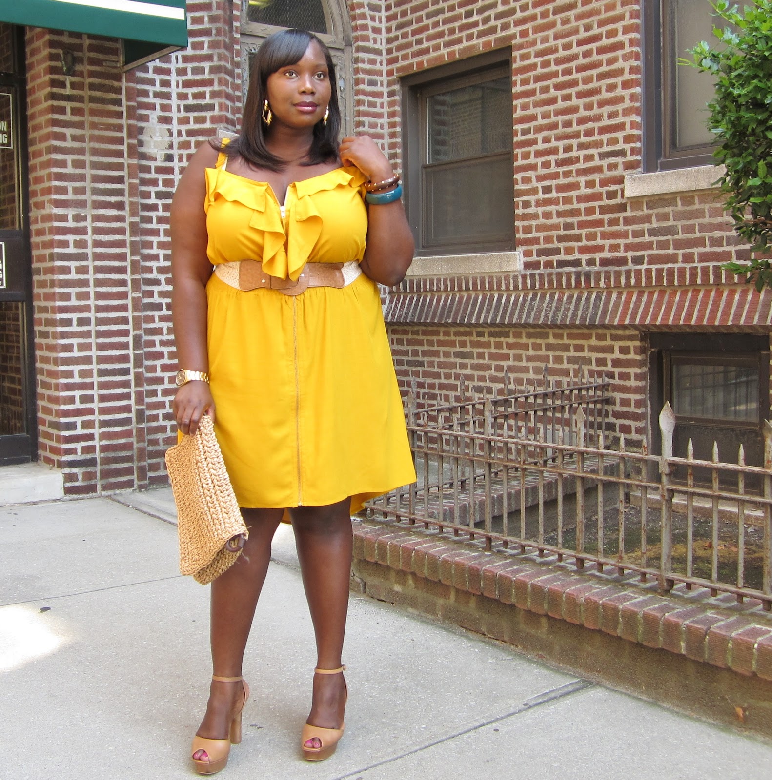 STYLE JOURNEY: MELLOW YELLOW - Stylish Curves