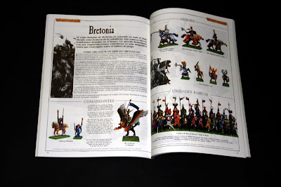 Página interior del Catálogo 2003
