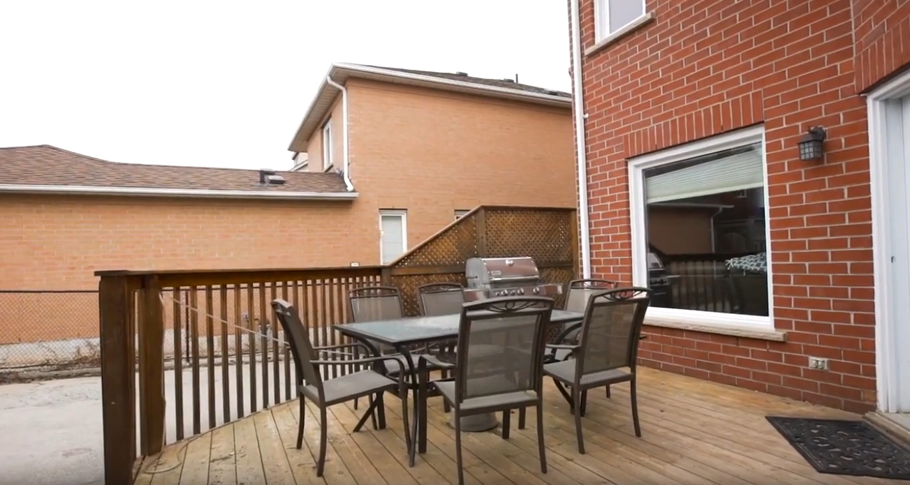 12 Photos vs. 2456 Sixth Line, Oakville, ON vs. Home Interior Design Tour