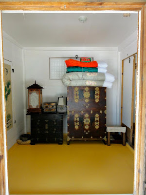 Bedroom in a hanok house at Namsangol Hanok Village Seoul