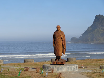 Chili-Maicolpue statue bois 1