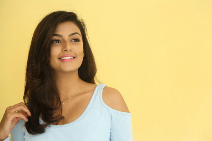 Anisha Ambrose At Fashion Designer S/O Ladies Tailor Interview