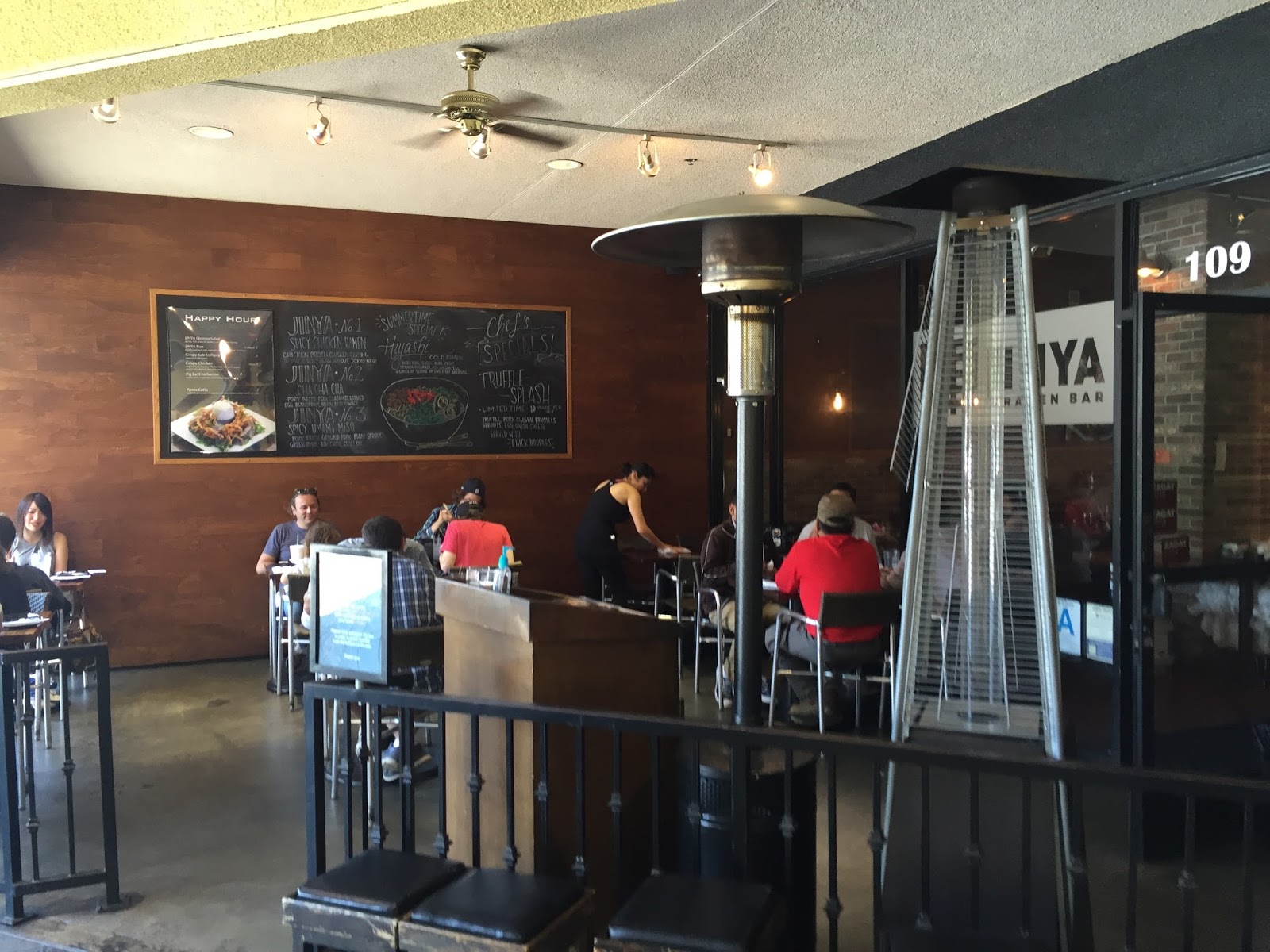 Truffle Splash Jinya Ramen Bar Studio City