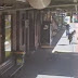 (ΚΟΣΜΟΣ)Μεθυσμένοι γονείς "έριξαν" το παιδί τους στις γραμμές του τρένου (VIDEO)