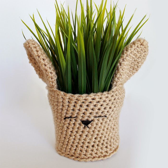 Spring Bunny Crochet Planter Cover | The Inspired Wren