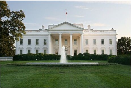 KRITIK ARSITEKTUR - ISTANA BOGOR