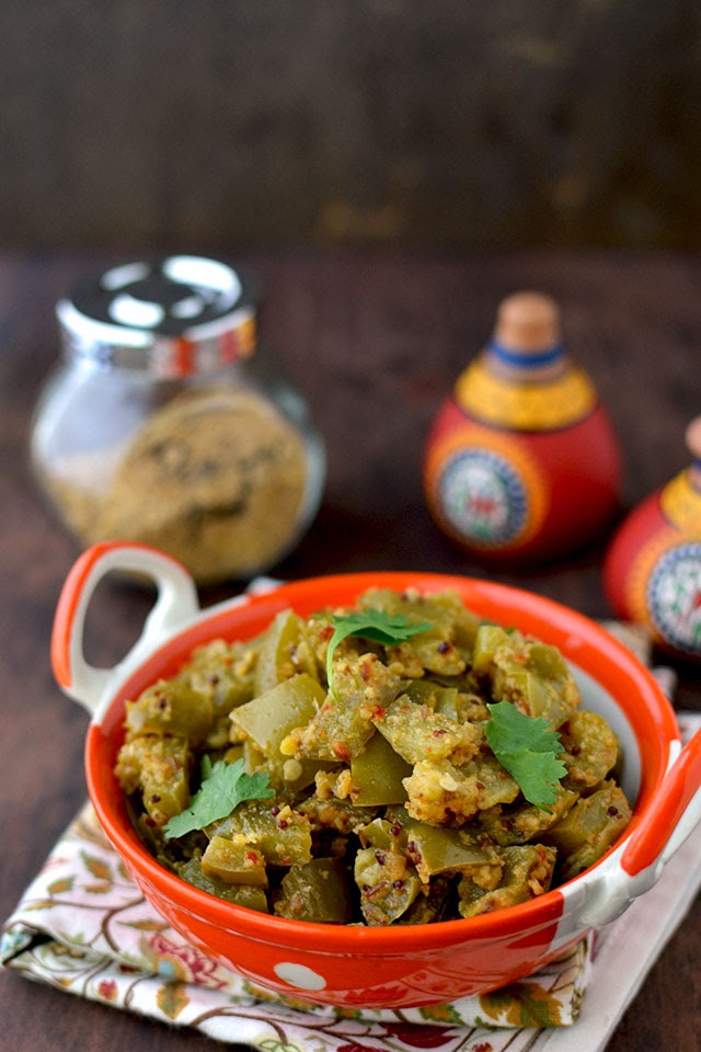Dry Green Pepper Curry