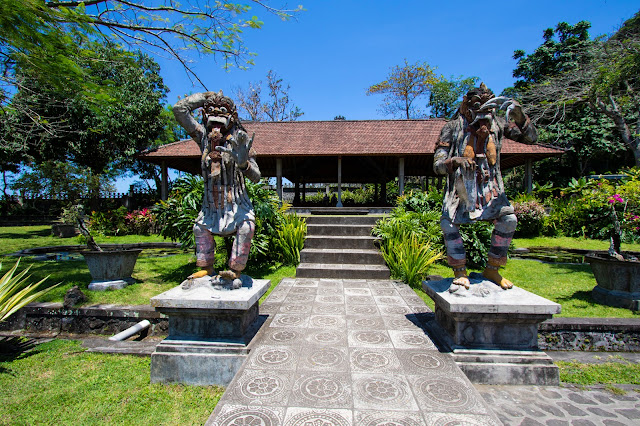 Tirta Gangga-Bali