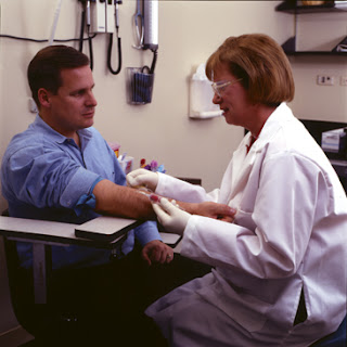 Enfermería: Proceso de Venopunción