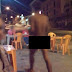 Caetité-BA: Homem "peladão" é flagrado caminhando tranquilamente em avenida pública.