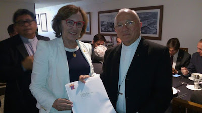 Zenaide Maia participa de audiência com bancada e representantes da Igreja Católica