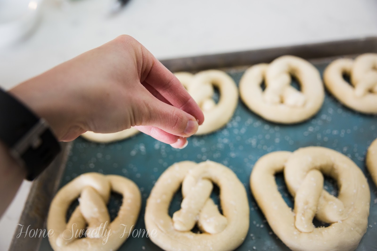 Home Sweetly Home Homemade Soft Pretzels