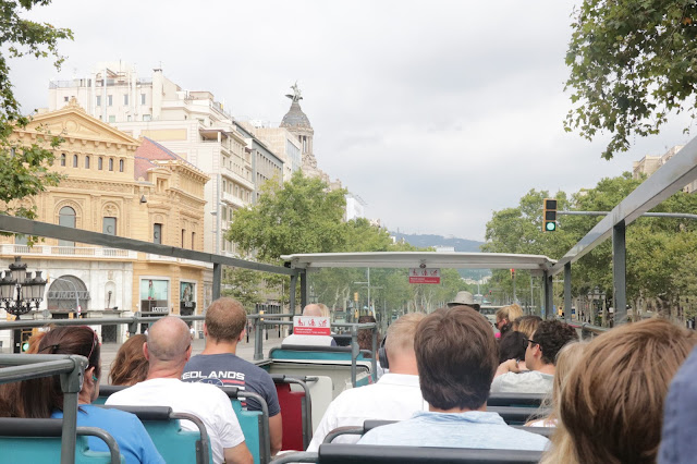 barcelona bus tour