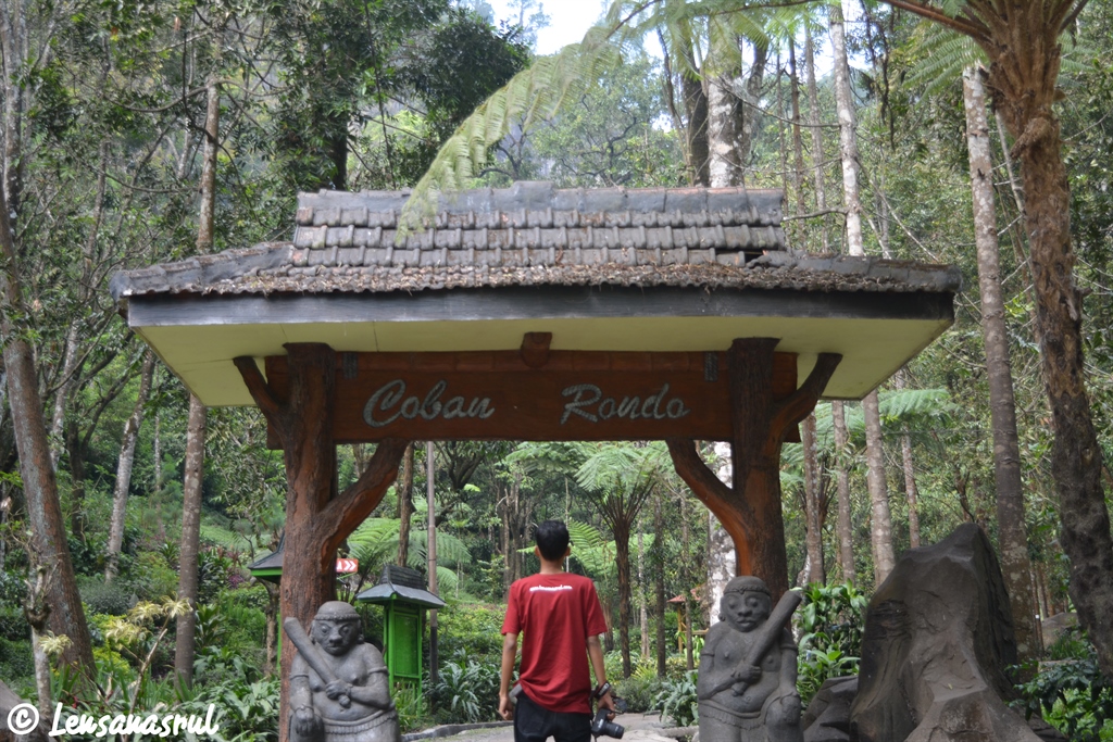 gapura coban rondo