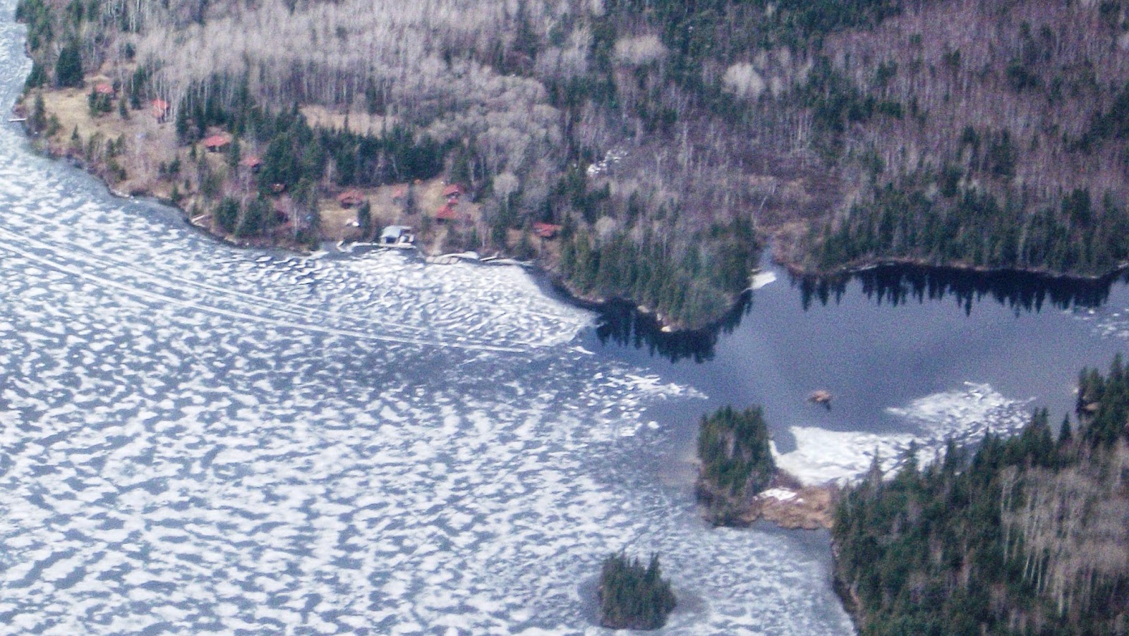 Bow Narrows Camp Blog on Red Lake Ontario Red Lake 2014 iceout report