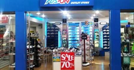 skechers in pavilion