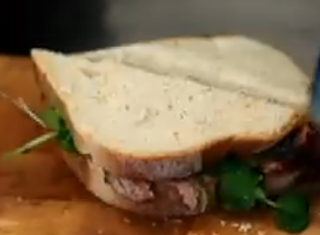 O primeiro sanduíche do mundo