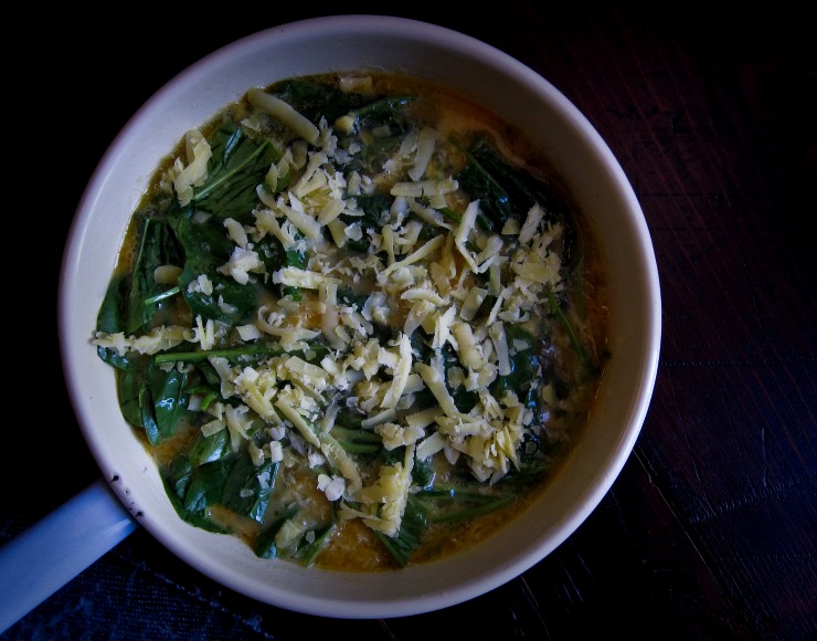 the indolent cook: easy cheesy spinach frittata (quick and simple)