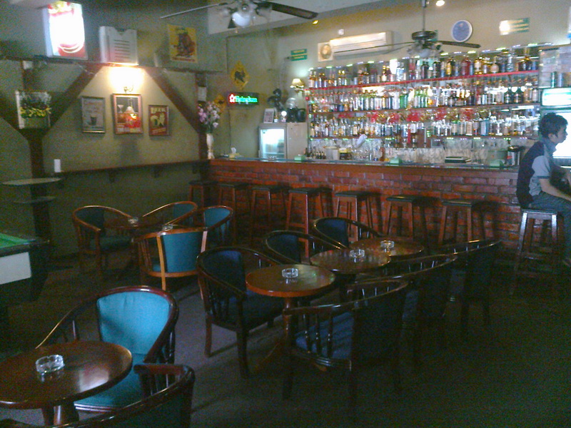 Murphys Irish Bar Lounge to Murphys Irish Bar Lounge