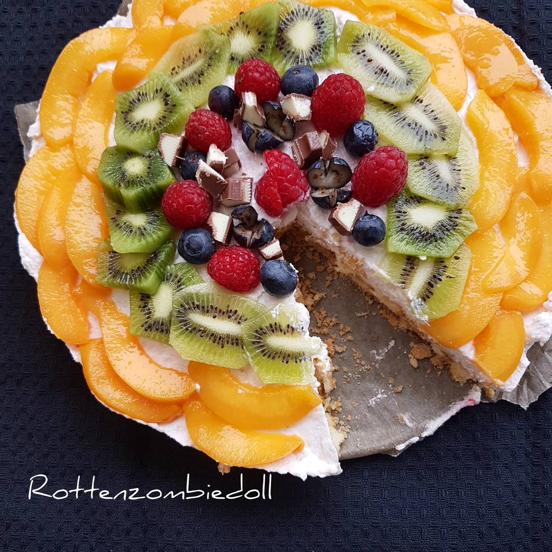 No Bake Cake-Joghurt-Obstkuchen No Bake Cake-Joghurt-Obstkuchen