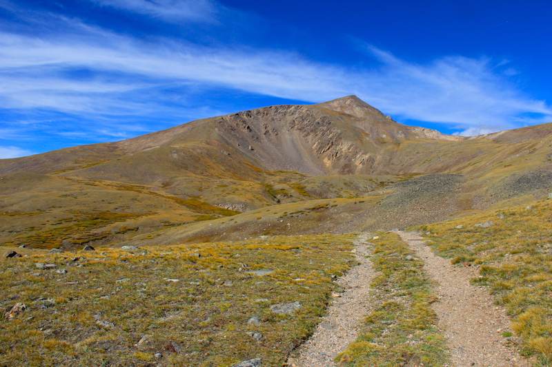 Colorado Lifestyle Square Top Mountain
