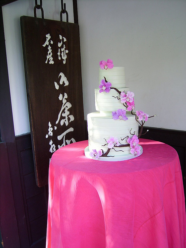 Virginity loss and suicide Asian cake style wedding