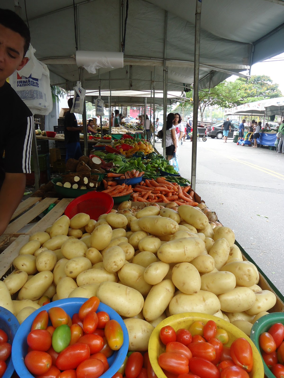 CANTINHO DE LUZCIA: FEIRA DE JARDIM DA PENHA EM VITÓRIA