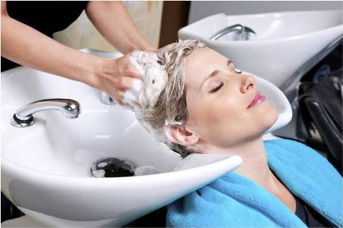 5 Steps: To Apply Henna for Grey Hair