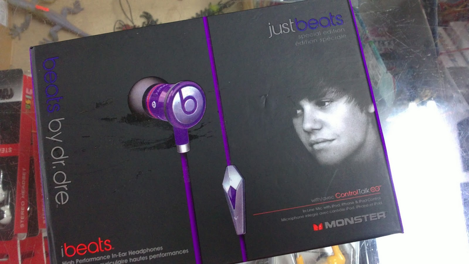 GUNDAM , KAMEN RIDER , KERORO , ULTRAMAN...etc Justin Bieber jUST bEATS