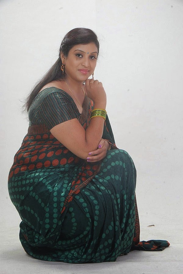 Uma Aunty Telugu TV Serial Actress