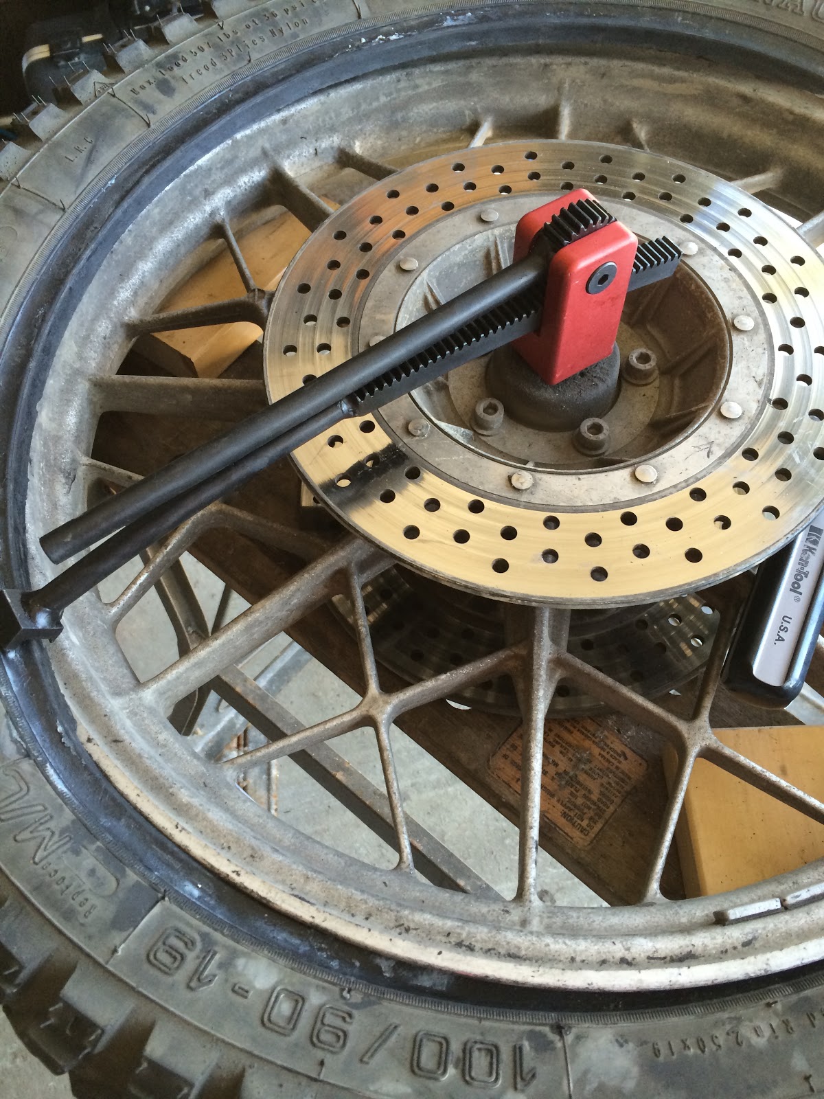 Richard's Page Easy Tire Installation