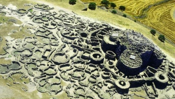 Risultati immagini per nuraghe, nibiru