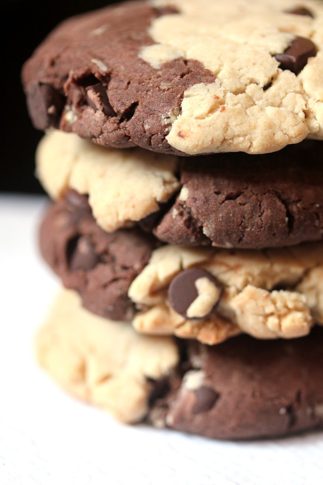 Black and White Chocolate Chip Cookies {Vegan} Kitchen Grrrls.