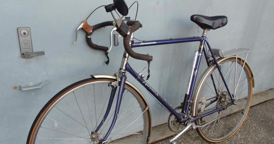 novara touring bike
