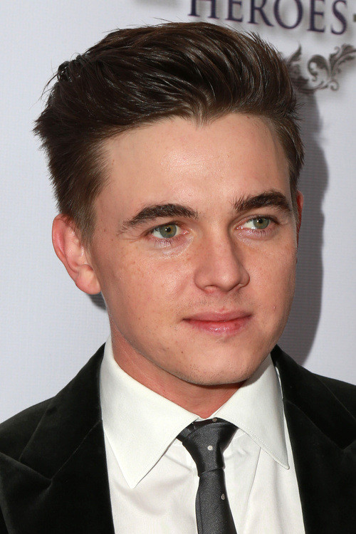 Gaya Rambut Pendek Pria Gaya Rambut Pendek Pria