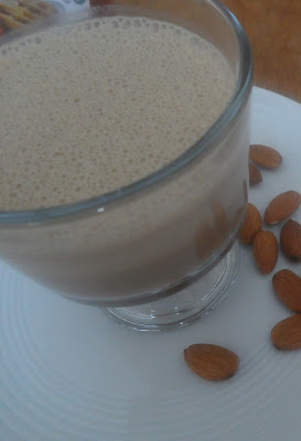 coffee and almonds for breakfast