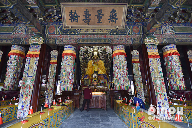 Must-visit temples in Beijing China