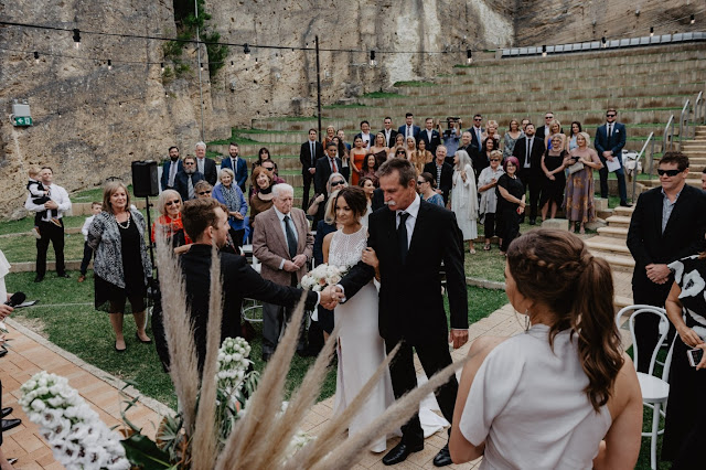 PERTH WEDDING QUARRY AMPHITHEATRE BRIDAL GOWN ZACH TAYLOR PHOTOGRAPHY