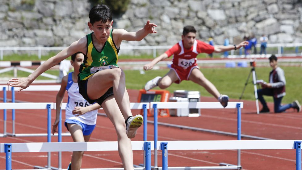 Deportes times Trabajo INICIACION A SALTO DE LONGITUD EN UNA ESCUELA DEPORTIVA Deportes times Trabajo INICIACION A SALTO DE LONGITUD EN UNA ESCUELA DEPORTIVA