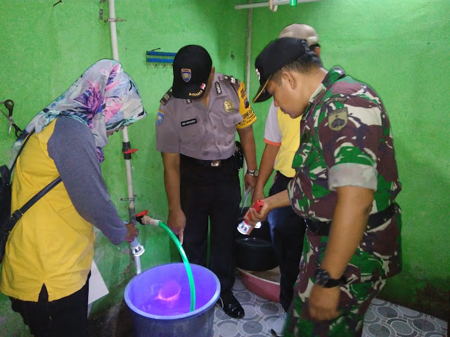 Muspika Kec. Karangmalang Nyatakan Perang Terhadap Nyamuk Muspika Kec. Karangmalang Nyatakan Perang Terhadap Nyamuk